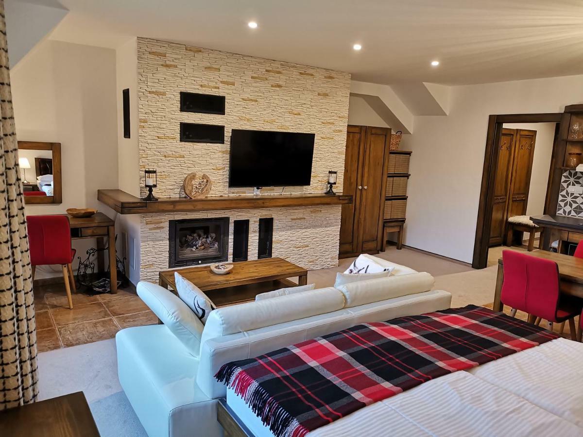 Family Apartment In Tatranská Lomnica المظهر الخارجي الصورة