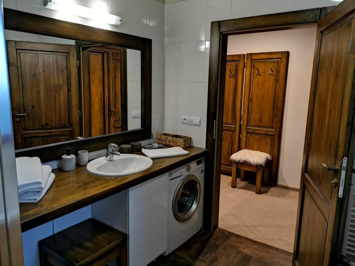 Family Apartment In Tatranská Lomnica المظهر الخارجي الصورة